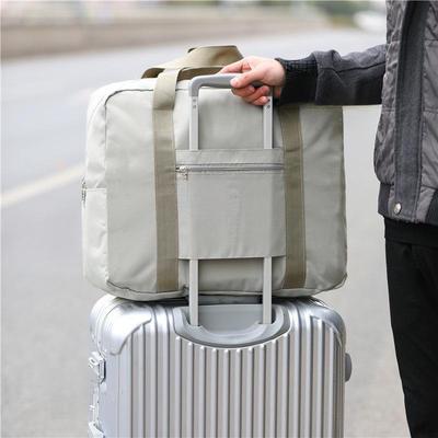 Mehrzweck-Reisetasche: Anbringbar an Koffer, Kosmetik- und Reisegebrauch, Ideal für Studenten mit Kombinationsschloss.