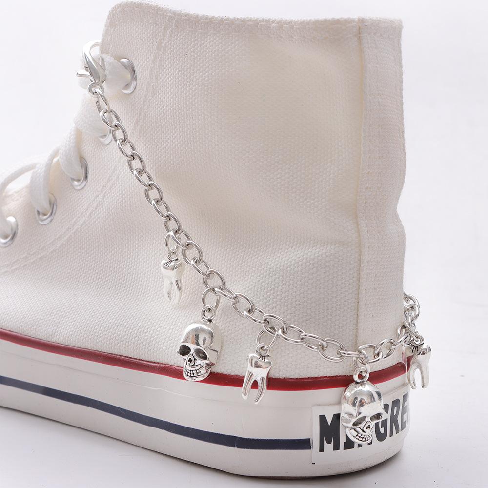 1pc Skull Teeth Pendant Shoe Chains for Boots & Sneakers Shoe Decoration Pendant Accessories Women Fashion Party Jewelry Gifts