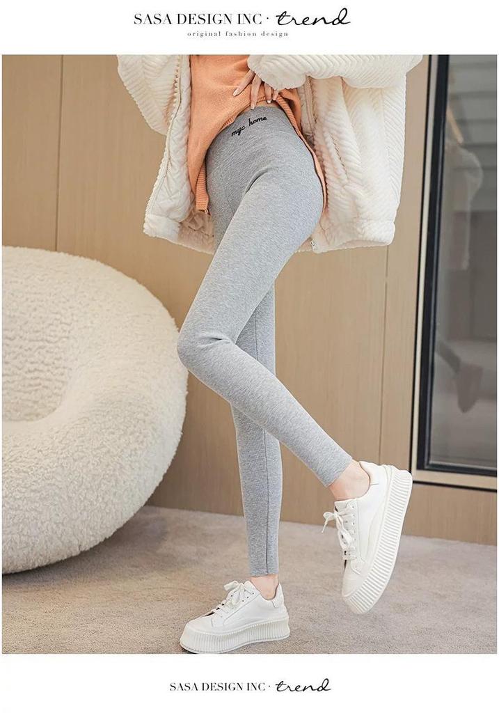 Calças Base Femininas Plus Size com Veludo - Quentes, Petite, Leggings Justas para Outono/Inverno 2025