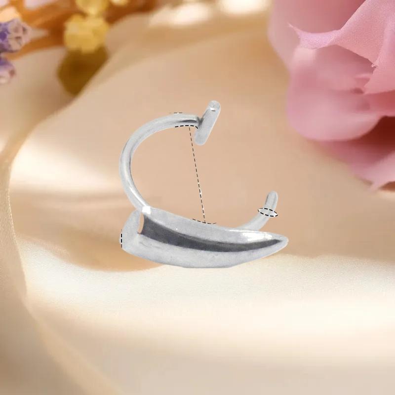 Lippenclip mit scharfen Zähnen, Punk Gothic Stil, Nicht durchstechend, Edelstahl, Schmuck für Damen zu Halloween.