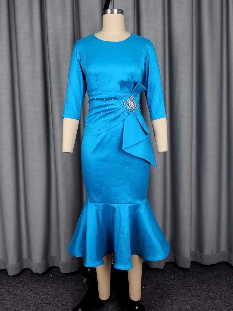 Elegant Plus Size Beaded Waist Mermaid Gown with Mid-Sleeves