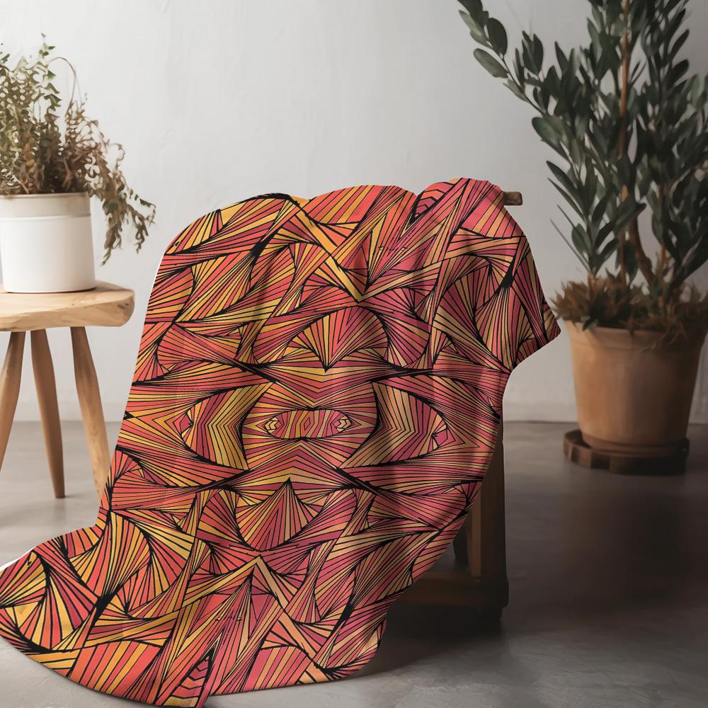 Geometric Pattern Blanket Abstract Triangle Design Cozy Fleece Throw Blanket Decorative Bed Blanket Gift for Women/Men