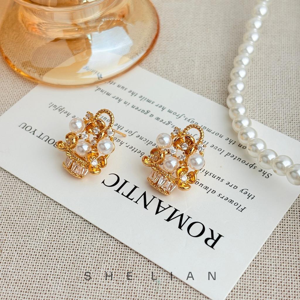 French exquisite fashion light luxury diamond-encrusted pearl flower basket earrings high-end temperament stud earrings niche design earrings