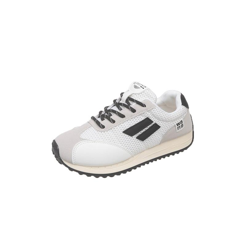 Niche design sense inner height increase German training shoes women's autumn new breathable mesh color matching outdoor hiking leisure Forrest