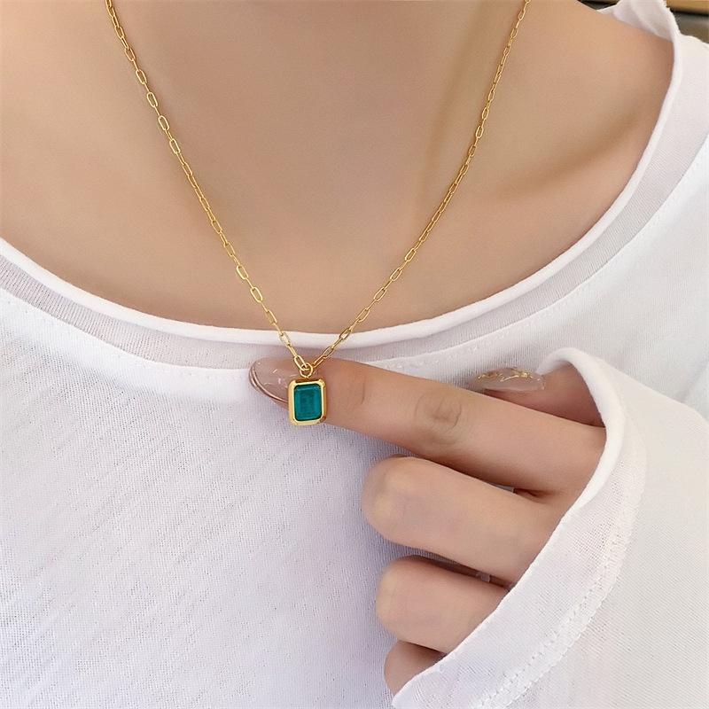Glacier Blue-Green Diamond Square Necklace with 18K Gold-Plated Titanium Steel Clavicle Chain