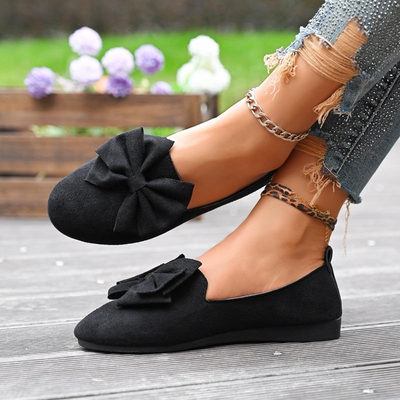 Suede Flat Casual Single Shoes with Round Heads and Bows One Foot Wearing Lazy Bean Shoes