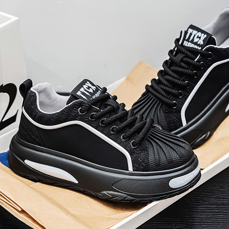 Wasserdichte, rutschfeste schwarze Leder-Sportschuhe für Herren mit dicker Sohle