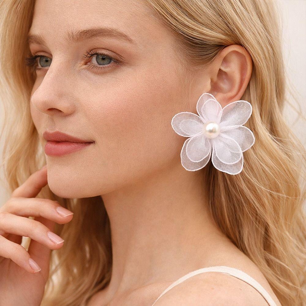 Mesh Petal Stud Earrings Fabric Women's Fashion Earrings Gifts Pearl Geometric Earring