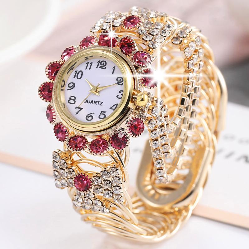 Luxury Women's Watches Gold Bangle Quartz Watch Hollow out Diamond Alloy Strap Ladies Bracelet Dress Wristwatch Clock