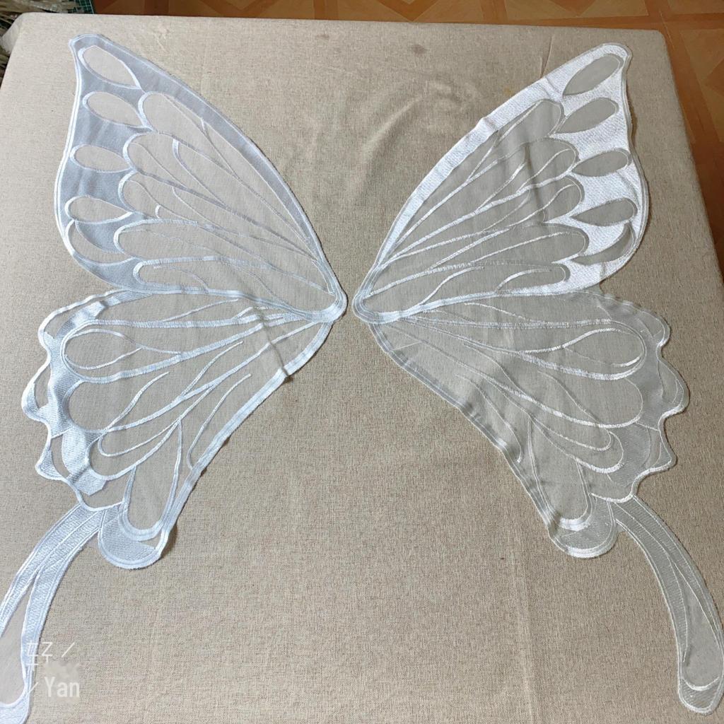 Blonde Mesh Sommerfuglvinge Ytelseskostyme med Brodert Livstykke