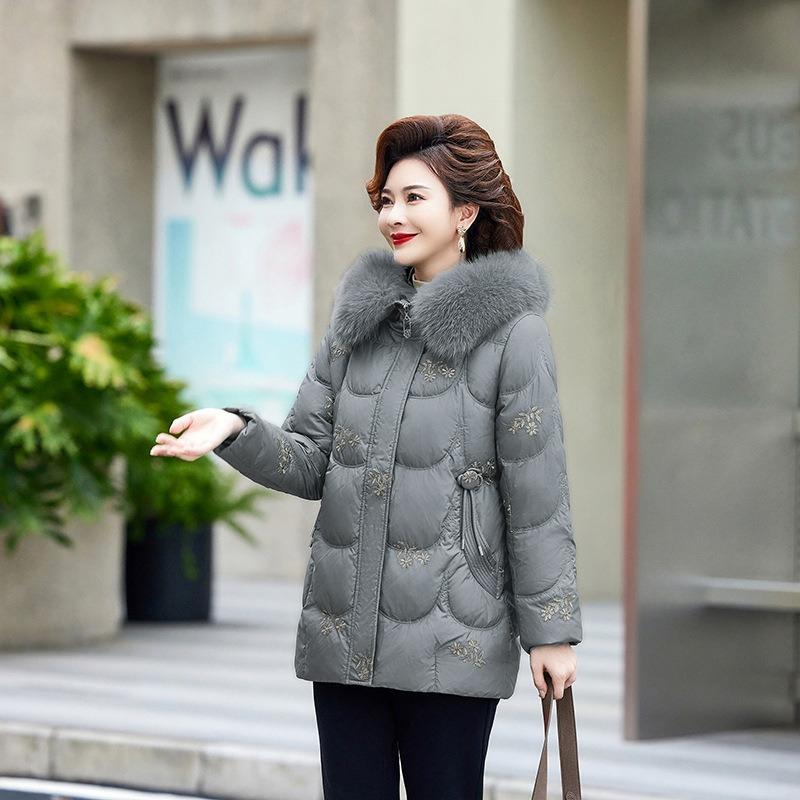 

Mom winter down jacket new real fur collar winter middle and old women s clothing thickened warm white duck down jacket 1XL [recommended 80-50kg]