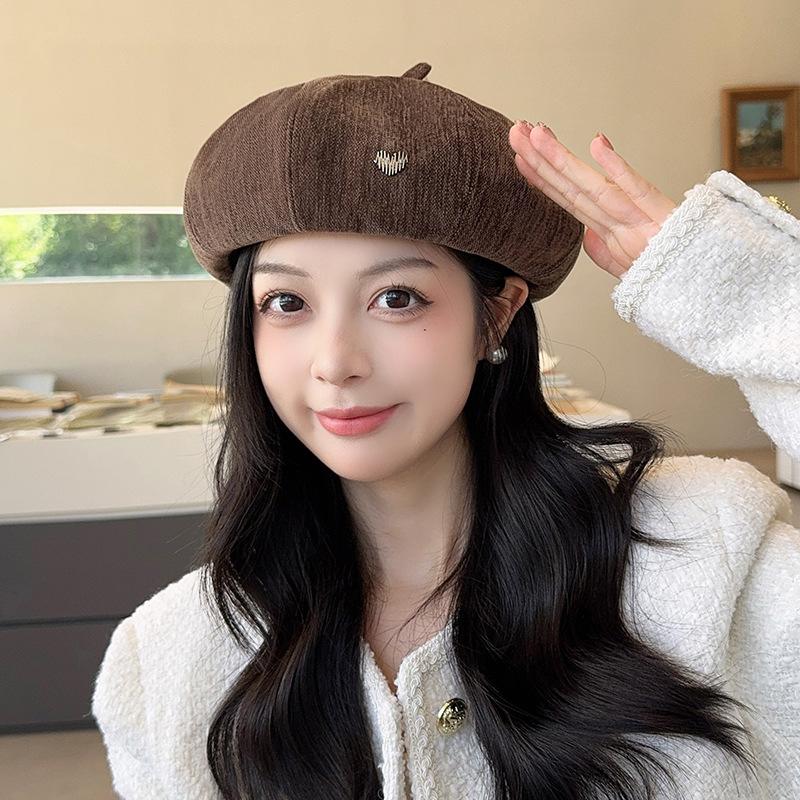 Retro Love Beret Women's Autumn and Winter Fashionable Versatile Painter's Hat with Big Head Circumference Showing Face Small Pumpkin Hat