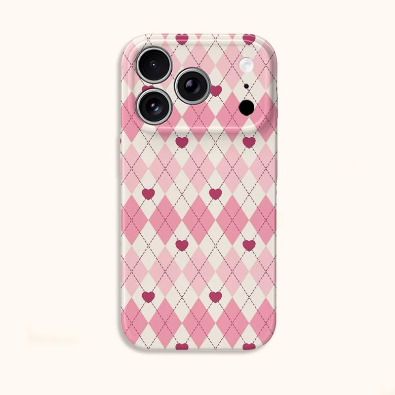 Cute Sweet Pink Argyle Heart Diamond Checkered Art Graphic Film Aesthetic Protective Shockproof Bumper Phone Case For iPhone 14 15 16 Pro Max Plus