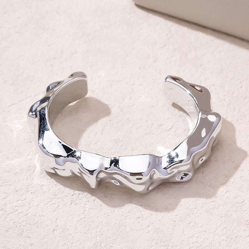 Fashion Big Cuff Bangles Bracelets Women Vintage Statement Plastic Geometric Open Bangle Hip Hop Punk Gold  Color Jewelry