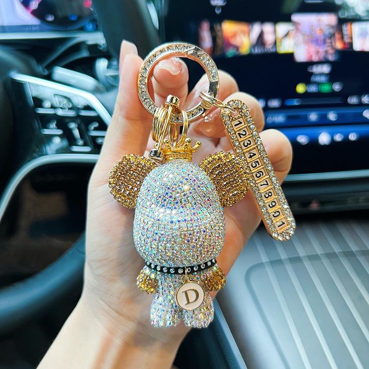 Nyckelring med strasspanda, anpassad bokstav och anti-förlustplatta