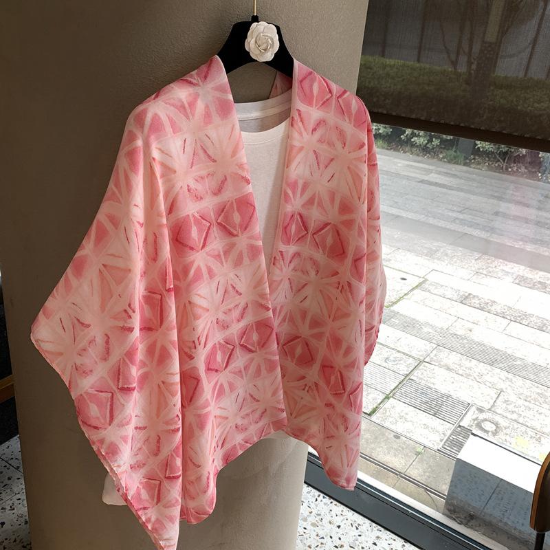 Retro Printing Fashionable Versatile Foreign Style High Sense Spring And Summer Scarf Scarf Scarf Women'S Shawl Sunscreen Outer Silk Scarf