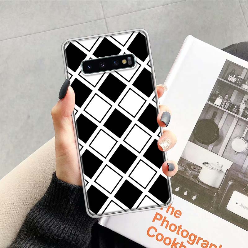 

Black and white chess board Phone Case For Samsung Galaxy S26 Ultra S23 S24 S25 Edge S20 FE S21 S22 Plus Soft Print Shell Cover Samsung S26