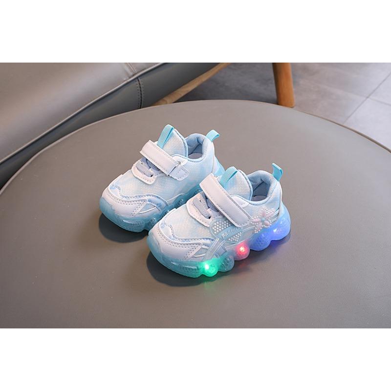 Kids Light Up Heart Pattern Korean Style Sports Sneakers For Boys And Girls
