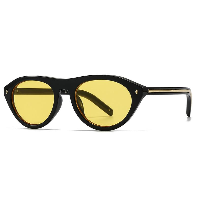 

y2k Pilot Sunglasses Women For Men Vintage Luxury Brand Design Sun Glasses Punk Popular Outdoor Driving Rivet Eye Glasses UV400