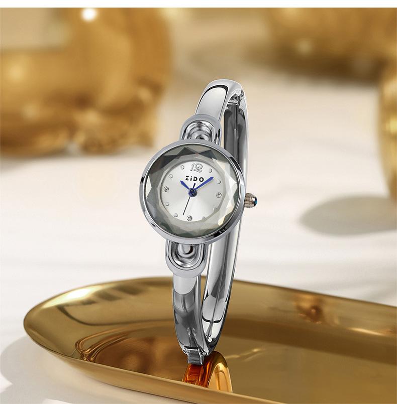 Bracelet Watch Simple Design Compact Quartz Watch Exquisite Disc Cutting Fashion Women'S Watch