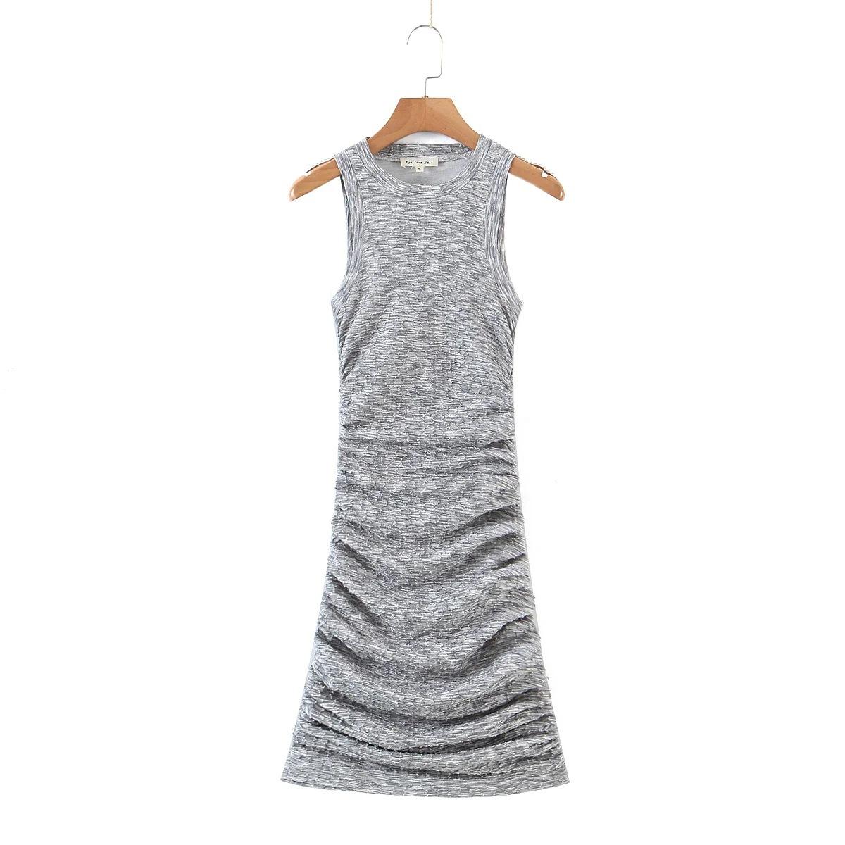 

Темный европейский и американский стиль без рукавов плиссированная юбка на бедрах 2025 женское новое эластичное обтягивающее платье L серый