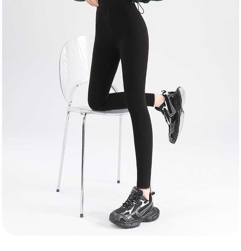Women's Fleece-Lined Velvet Leggings - Autumn/Winter 2025 Style, Warm & Thick for Outdoors & Leisure