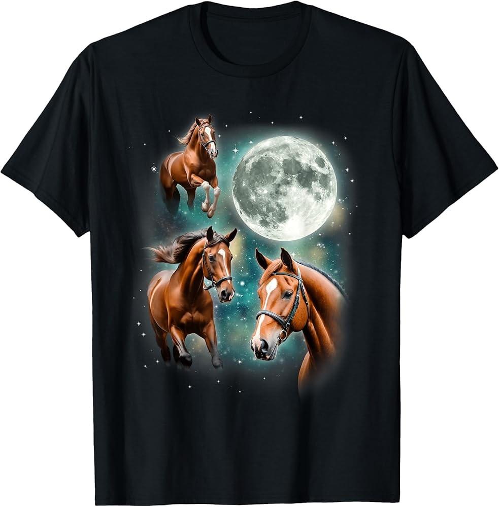 

3 Horses Howl At The Moon Majestic Equestrian Mountain TShirt Unisex T-Shirt M
