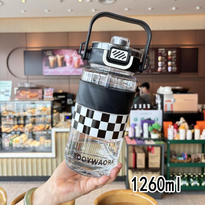 Sports Straw Plastic Cup Portable Outdoor Water Bottle Handheld 1260ml чёрный