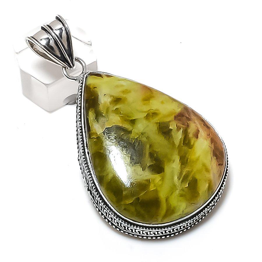 

Swiss Green Opal Gemstone 925 Sterling Silver Jewelry Pendant 2.48