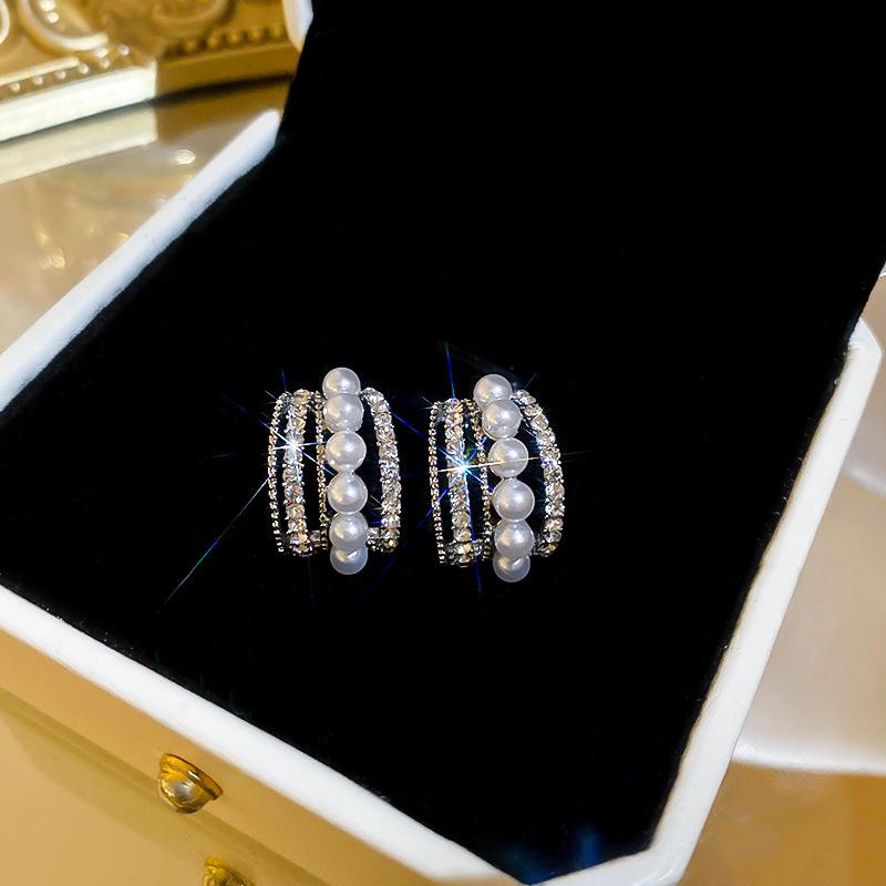 Orecchini Pendenti Nappa Perla Zircone Ago Argento - Design Elegante Retrò per Donna