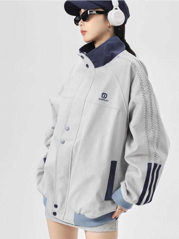 

Женская весенняя спортивная куртка в стиле ретро с вышивкой букв и воротником-стойкой Double Extra Large серый