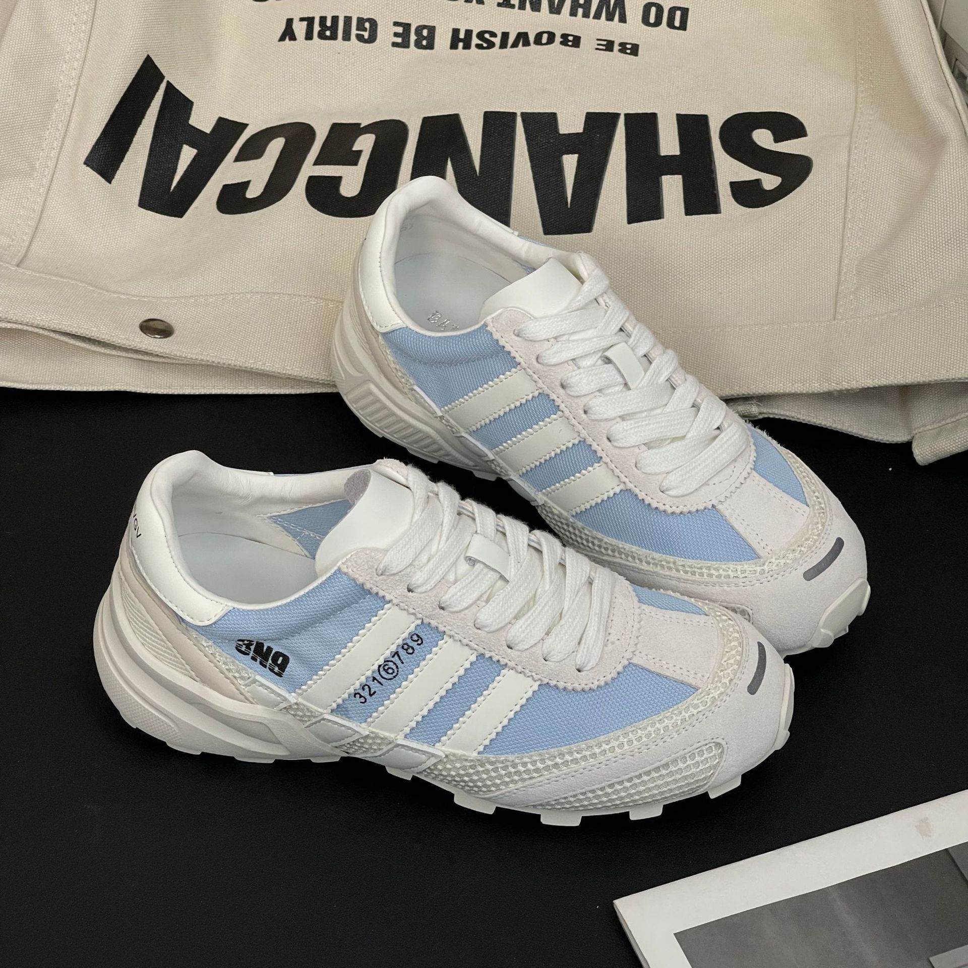 

New casual color matching strap flat bottom breathable commuting jogging women s shoes 40 синий