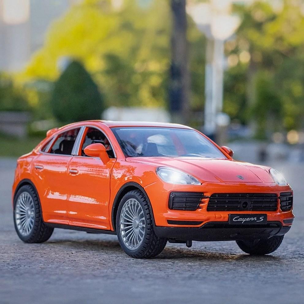 My Car 1:24 Porsche Cayenne S Die-Cast Metal Pull-Back Model Car - White