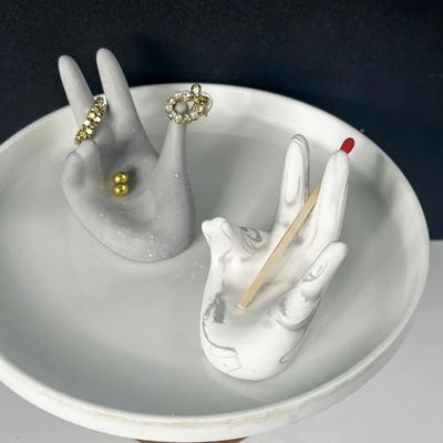 Fun Ring Holder Silicone Mold 3D Finger Plaster Concrete Ornament Earrings Necklace Storage Pencil Holder Craft Gifts Home Decor