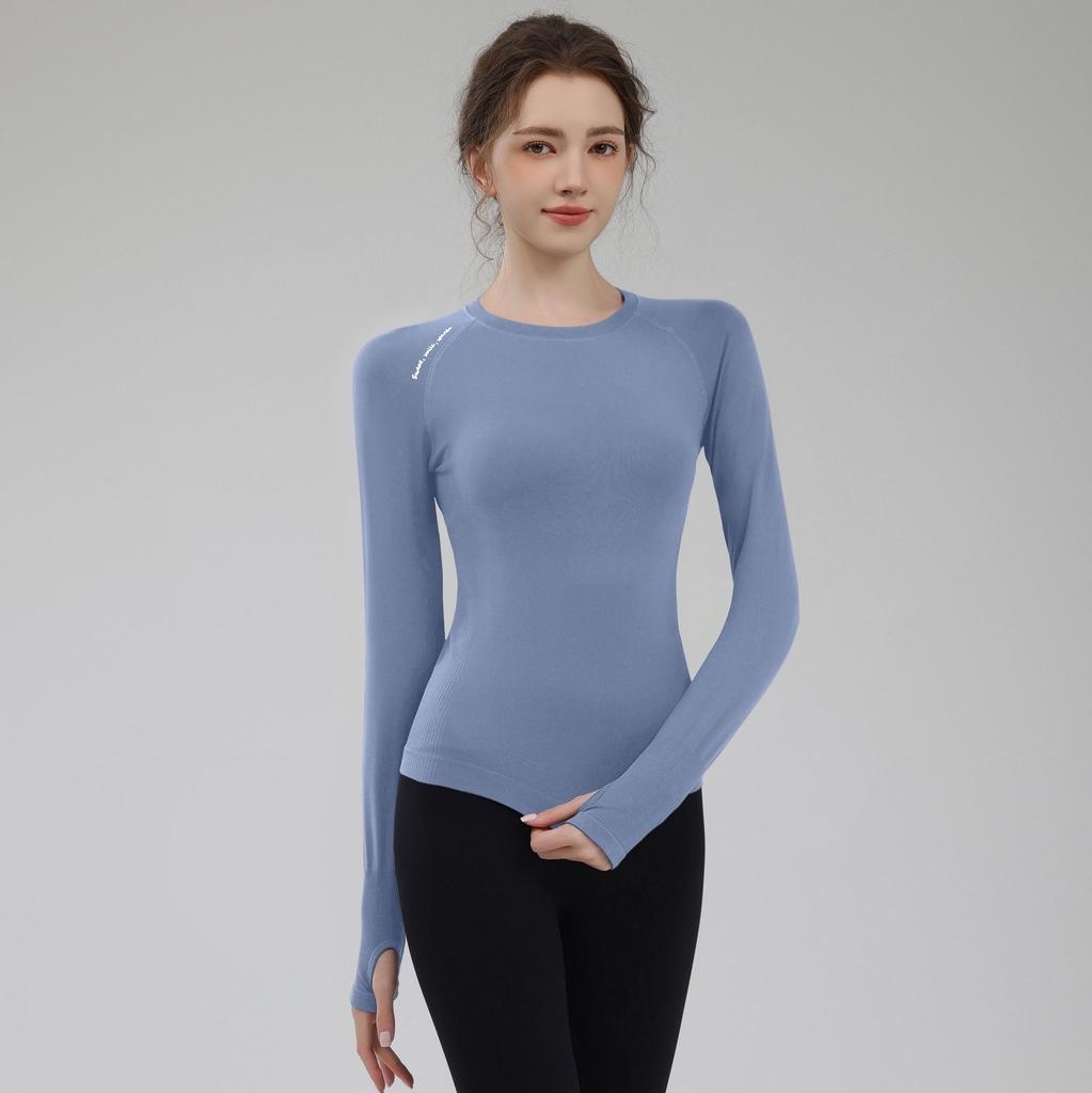"Women's Slim Fit Quick-Dry Long Sleeve Sports Tops for Autumn and Winter - Breathable Yoga & Running Gear"