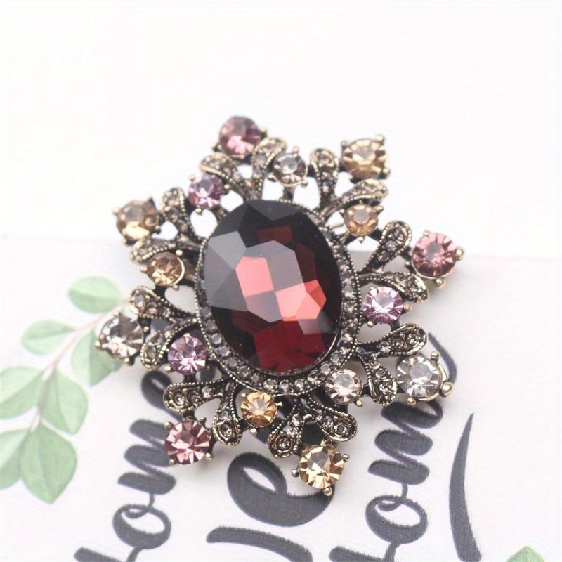 Vintage Flower Brooch High-grade Women Exquisite Design Sense Palace Style Corsage Small Coat Pin Accessories