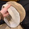 Sommer Einfaches Hohl atmungsaktives Baskenmützenhut für Frauen Handgewebter Strohhut Outdoor Sonnenhut Japanischer Malerhut Mützen Kappe Geschenke