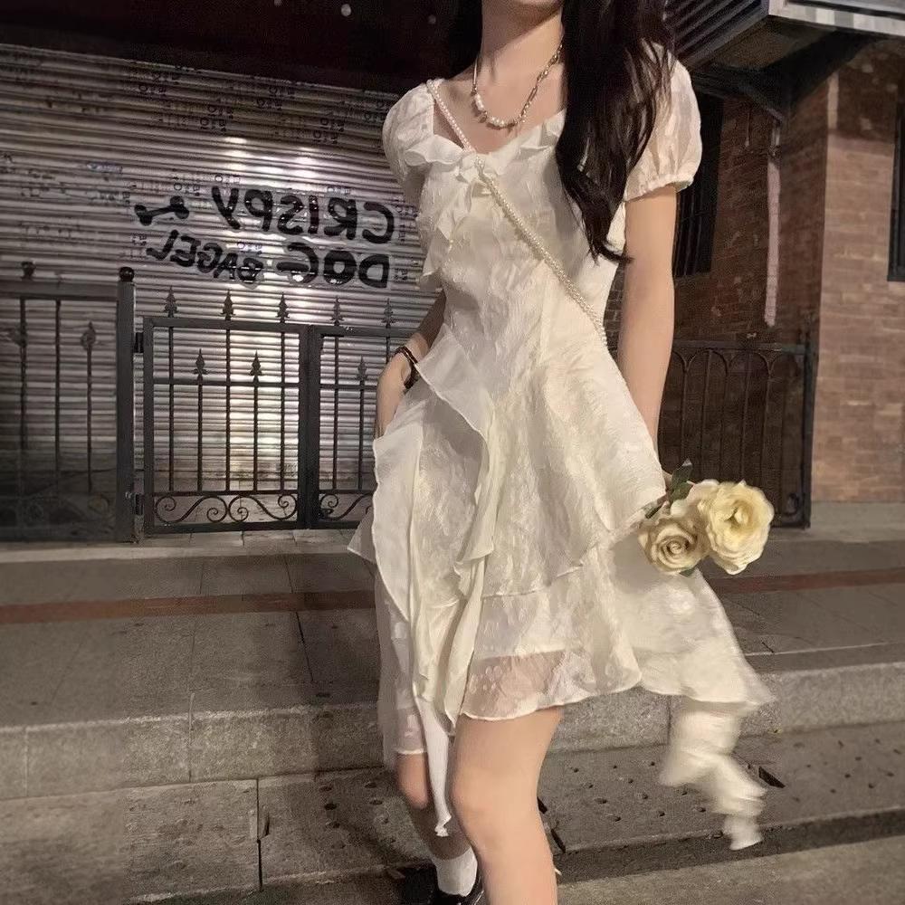 The Princess On the Run First Love White Moonlight Lotus Leaf Edge Dress Female Summer New Sweet Temperament Waist Fairy Dress