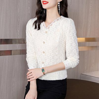 Lace Base Shirt for Women In Spring, Autumn and Winter New Fashionable V-neck Temperament Long-sleeved Top