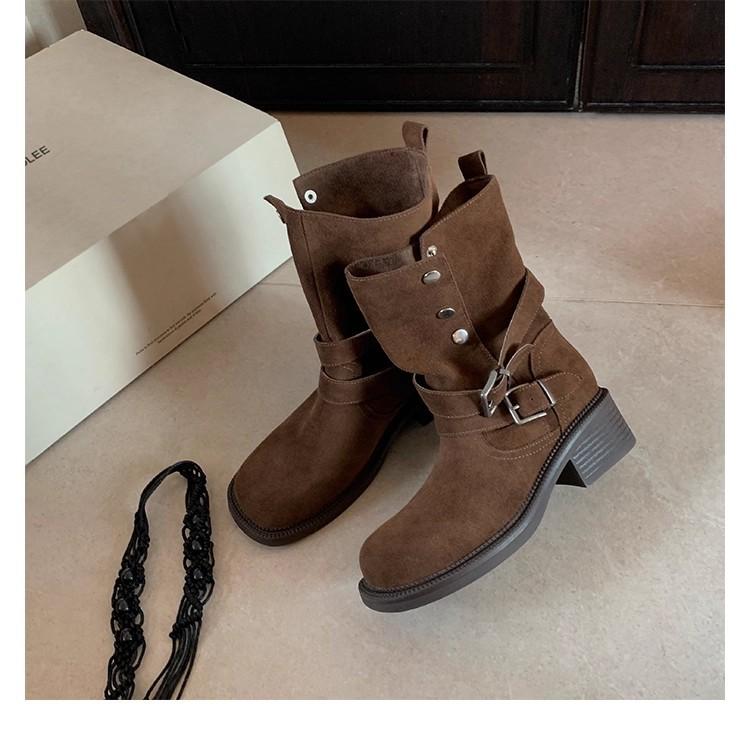 Grape Mother of the Same Style, Height Increase of 5.5cm~ Maillard Thick Heel Thick Bottom Buckle Strap Cow Velvet High Heel Short Boots Women