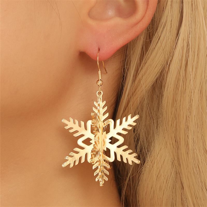 Exquisite Gold Color 3D Christmas Tree Pendant Earrings for Women  Hollow Snowflake Earrings New Year Party Jewelry