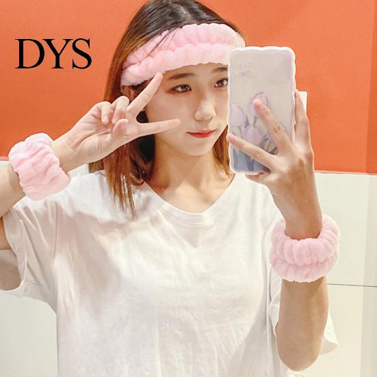 Makeup Wristbands 2Pcs Face Wash Super Soft Highly Absorbent Elastic Allergy Free Quick Dry Coral Velvet Wrist Wraps Washing Home Supplies Towel Bands
