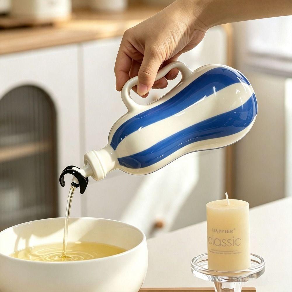 Striped Pattern Ceramic Oil Bottle Ergonomic Grip with Handle Olive Oil Dispenser Underglaze Embossed Household