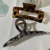 Vintage Leopard Print Hair Claw Clip Large Rectangular Secure Hold Hair Clip for Updos Elegant Hair Accessories Women Headwear