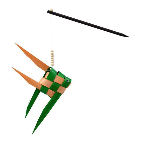 Hand-Woven Goldfish Lantern DIY Handcrafted Hand Held Bamboo Fish Lantern for Chinese Spring Festival Mid-Autumn Hanfu Cosplay