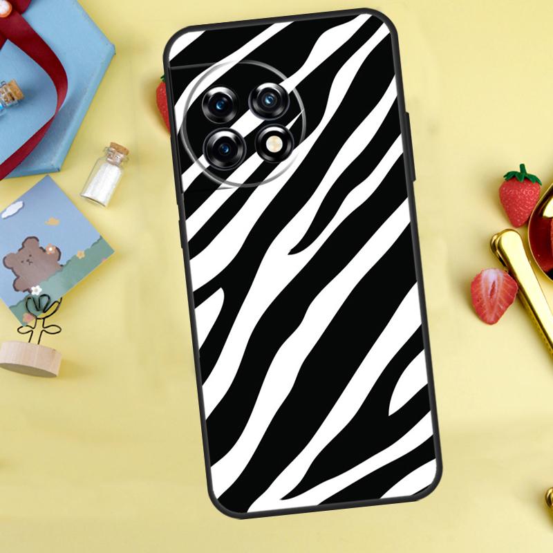Animal Pattern Zebra Print Cover For OnePlus 13R 13 12 12R 11 10 Pro 8T 10T OnePlus Nord 4 CE 2 3 Lite N30 N10 N20 Case