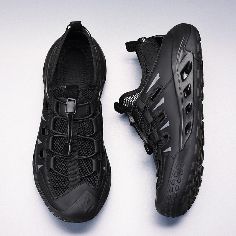 Schnelltrocknende Wading-Aqua-Schuhe für Herren Outdoor Herren Mesh-Sandalen Neu Bequeme Herren Strand-Flats Aushöhlen Sandalen Sommer-Sneakers