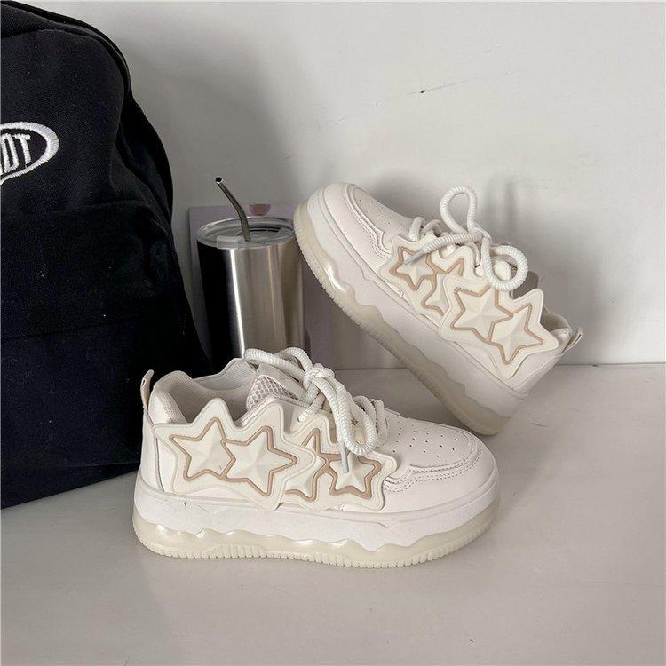 Frühling Neue runde Zehenpartie Lederoberfläche Sternmuster Sneakers Farblich passende Schnürschuhe Modische dünne Schuhe Damen Oberbekleidung Casual Sneaker