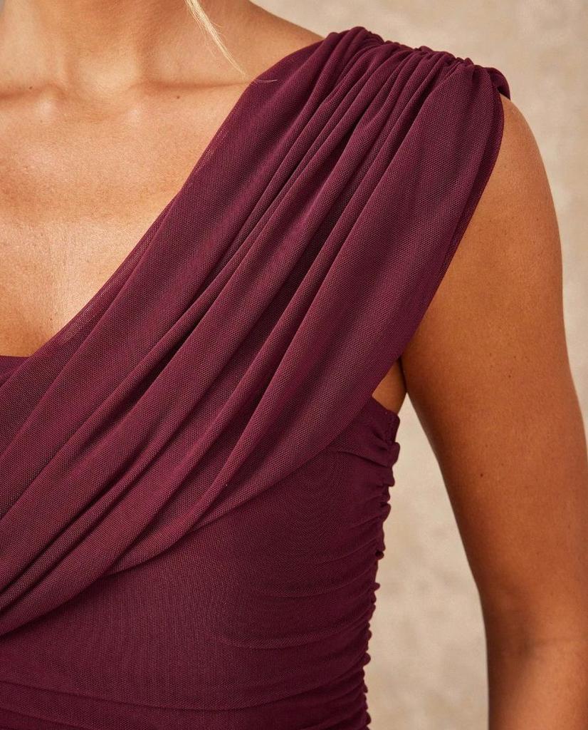 Elegantes schulterfreies Abendkleid mit hoher Taille – figurbetontes langes Kleid