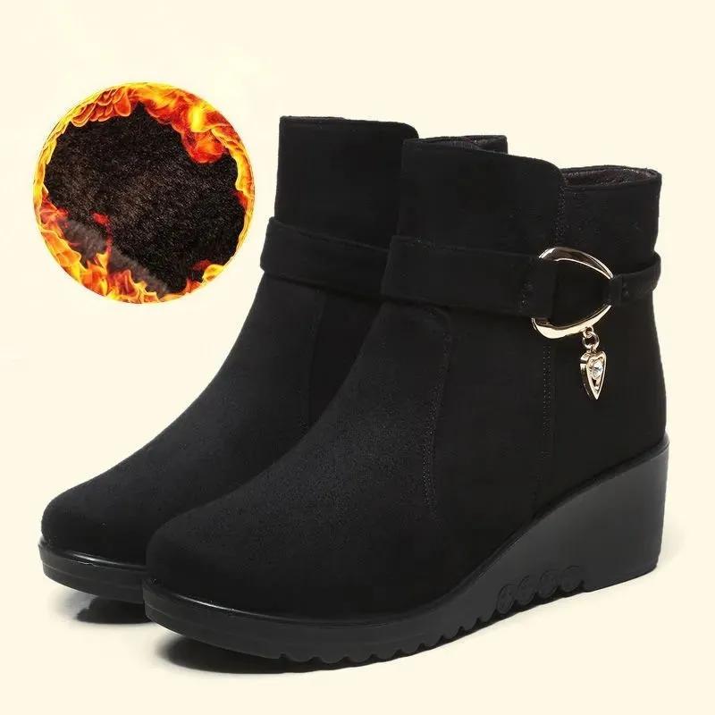 Women's Cotton Shoes, Winter Warmth, Non-slip Suede Short Boots, Wedge-heeled Soft-soled Plus Velvet Old Beijing Cloth Boots